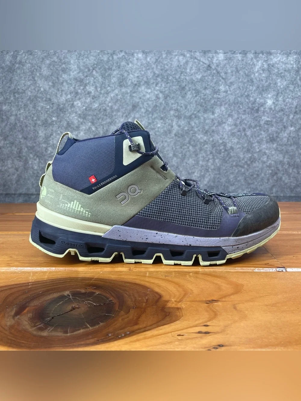 On Running Cloudtrax Womens Size 9 Reseda Lavender Mid Hiking Shoes 53.99053